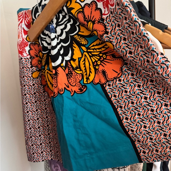 Worn once SKIRT size 4 so CUTE - Picture 1 of 7